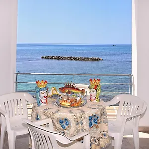 Il Borgo Sul Mare , Sciacca Italia